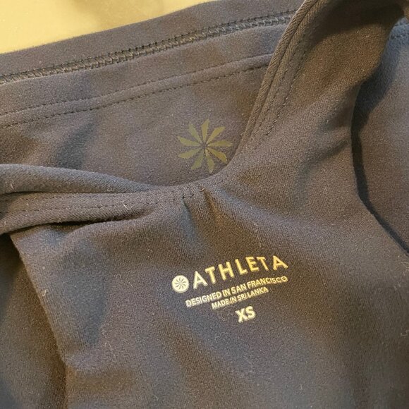 Athleta Purpose Crop Bra Tank - Size XS - Picture 3 of 3
